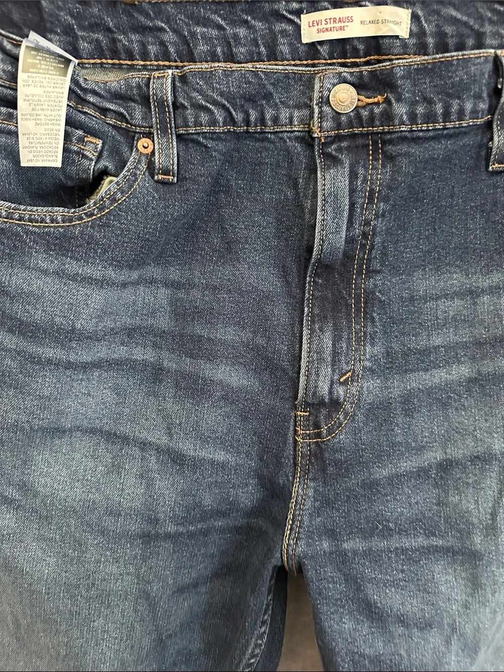 Levi's Men's Straight Jeans in Dark Indigo Wash